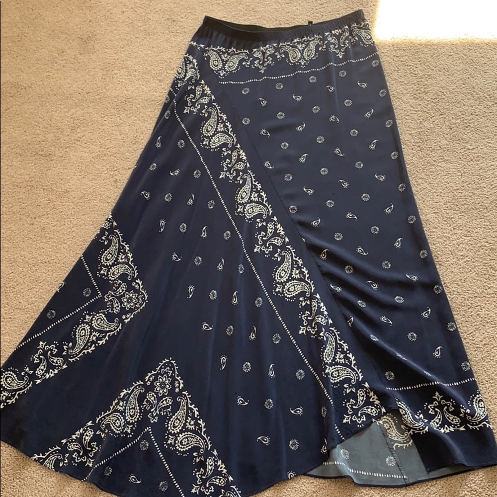 Theory navy bandana print maxi skirt 8